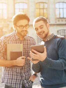 Voluptatem ut possimus eos beatae.